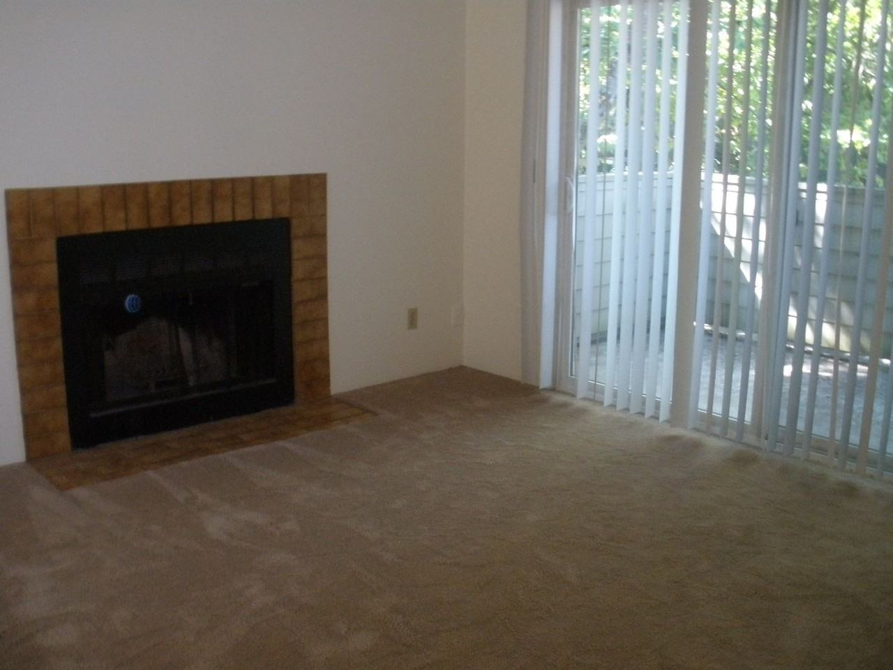 11811 93rd Ln Ne #6-304 - Photo 3 of 23
