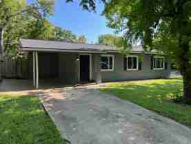 300 Hammack Dr - Photo 1 of 1