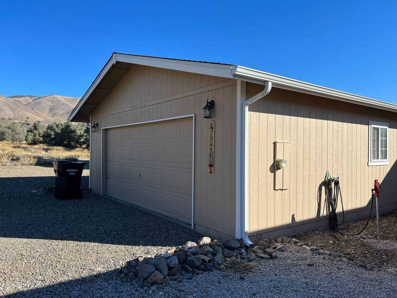 3820 Zeolite Cir - Photo 3 of 26