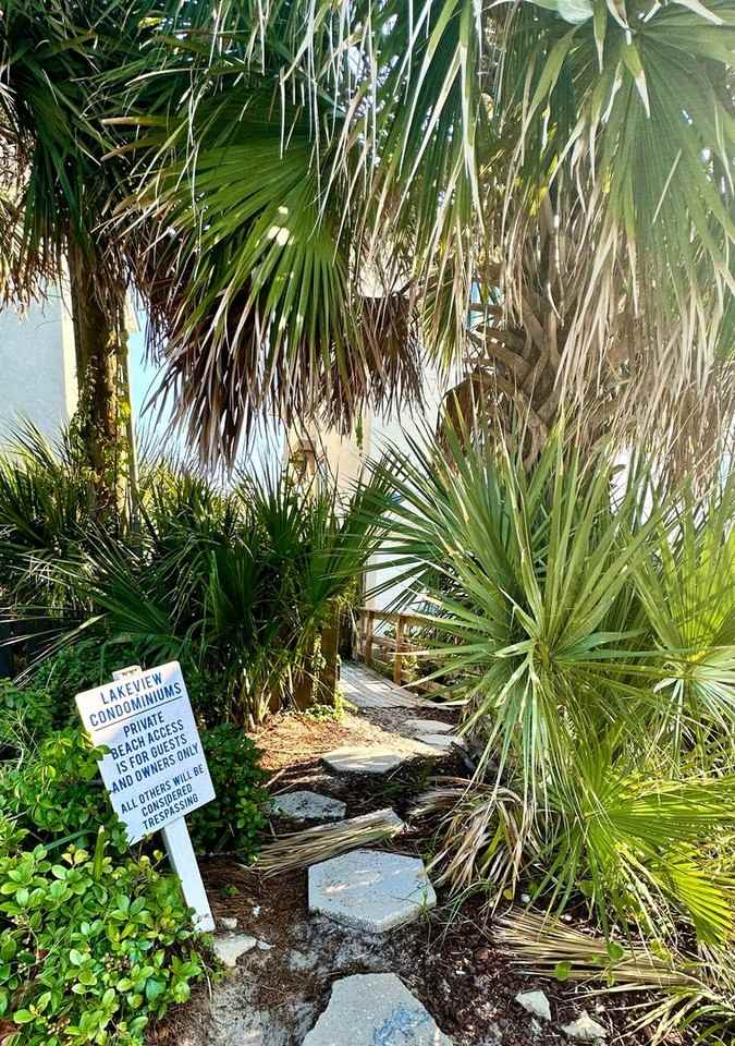 1534 Scenic Gulf Dr #12 - Photo 2 of 11