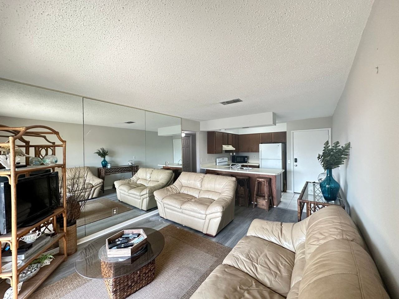 1534 Scenic Gulf Dr #12 - Photo 6 of 11