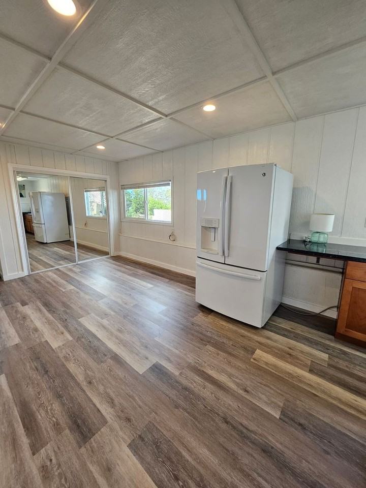 40 Huina Pl #B - Photo 4 of 17