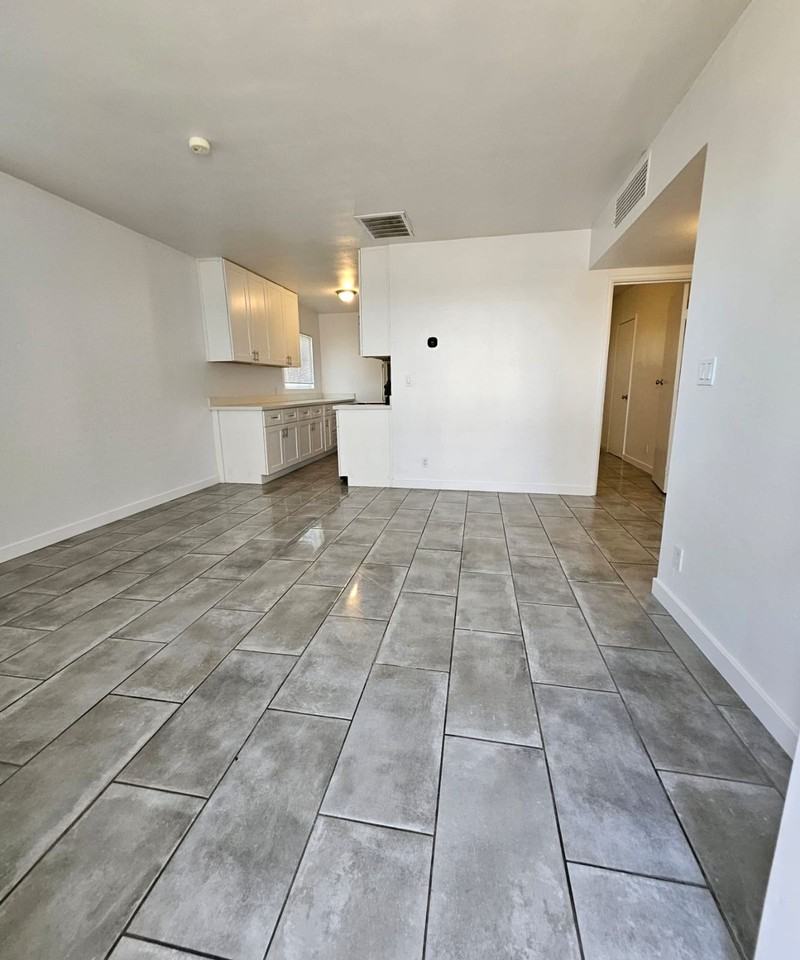 1 Bedroom apartment - Photo 4 of 12