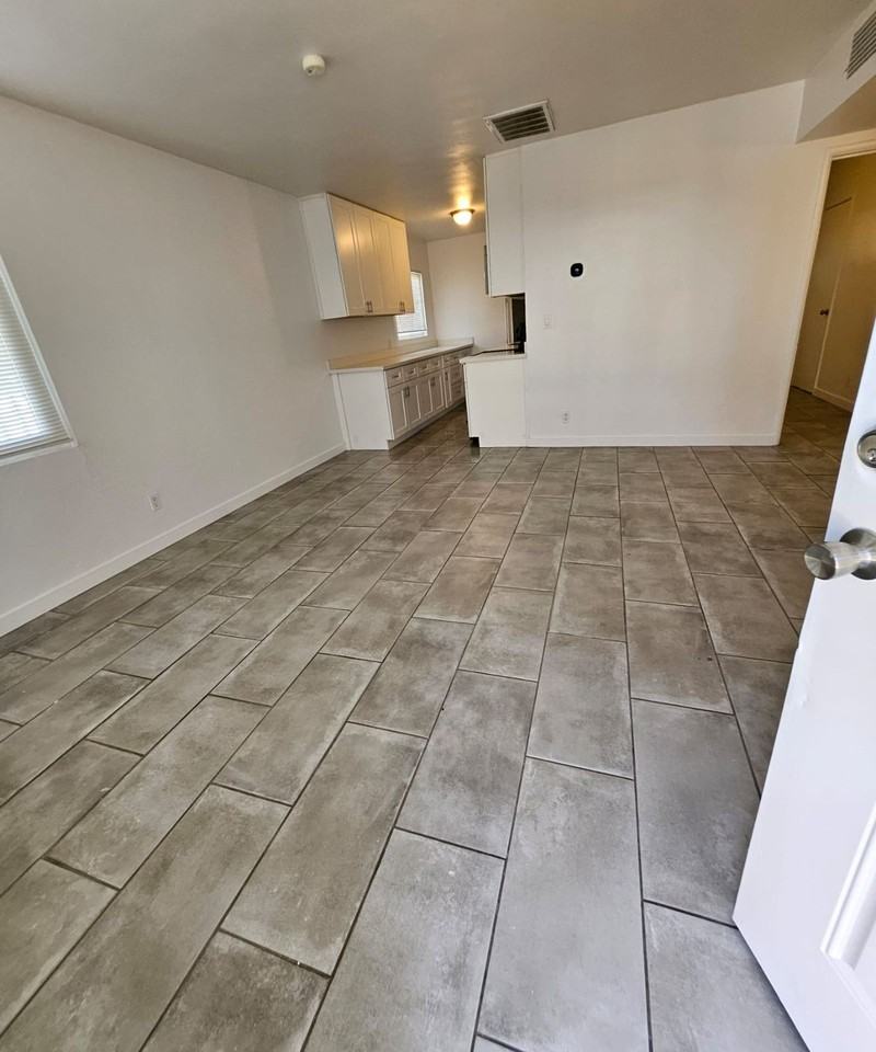 1 Bedroom apartment - Photo 5 of 12