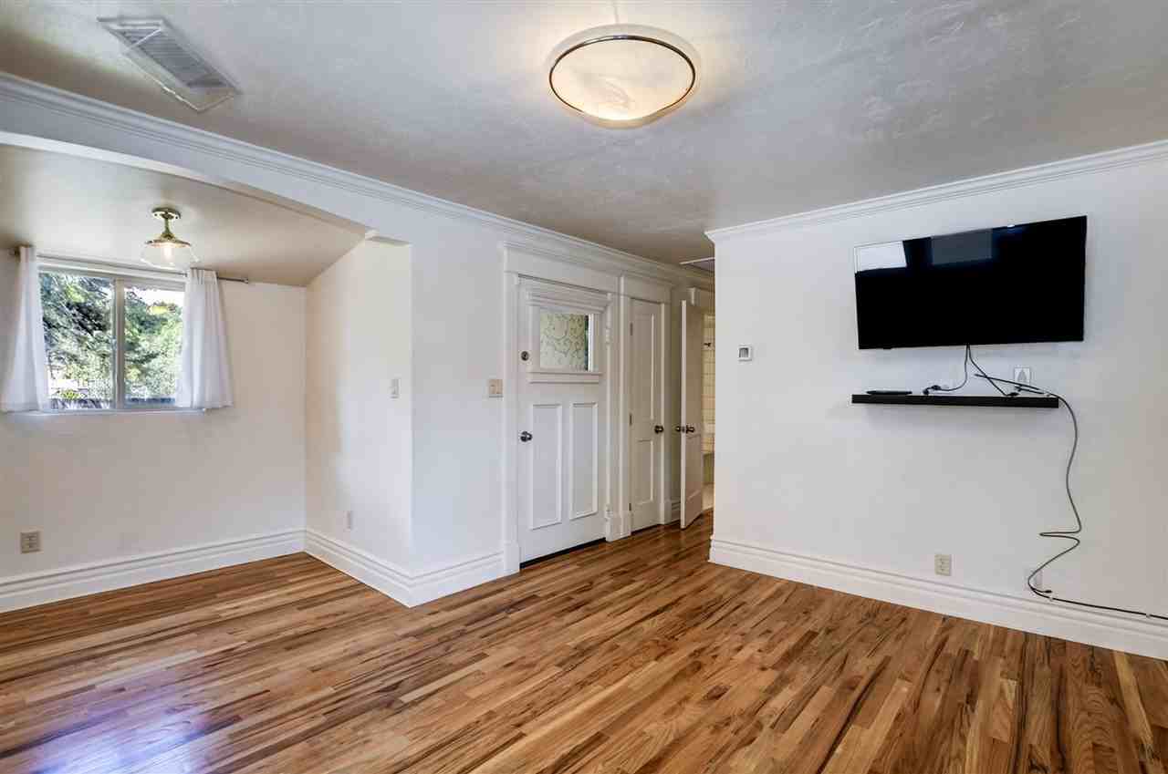 605 Ruth St - Photo 4 of 26