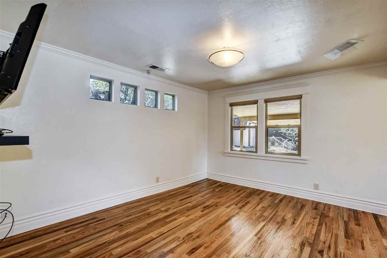 605 Ruth St - Photo 5 of 26