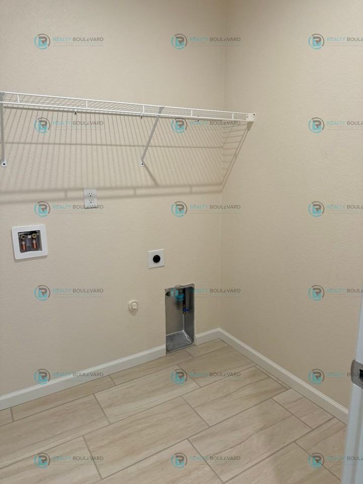 1011 Middle Gate Rd - Photo 7 of 50