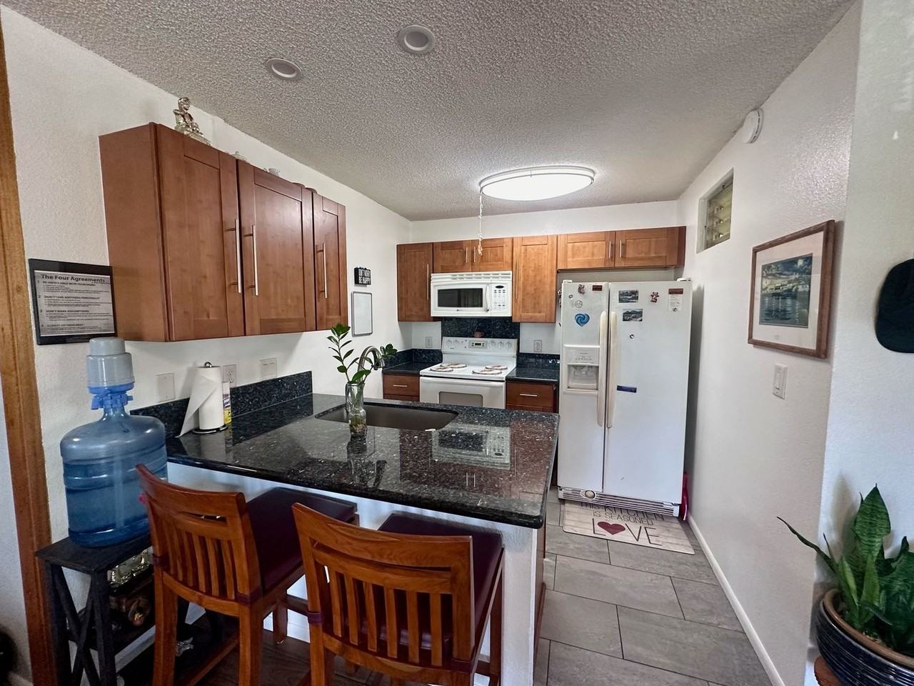 94-1016 Kaukahi Pl #J10 - Photo 3 of 7