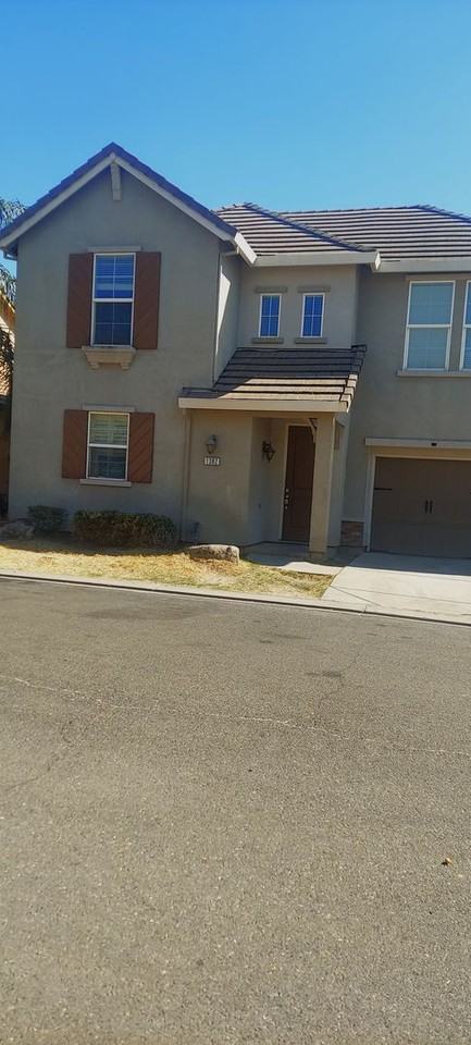 1382 Rincon Dr - Photo 2 of 27