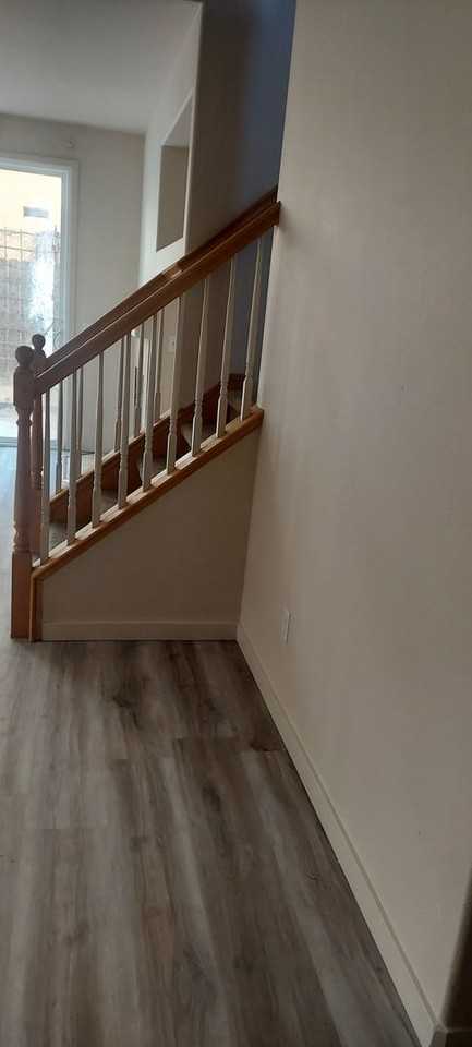 1382 Rincon Dr - Photo 3 of 27