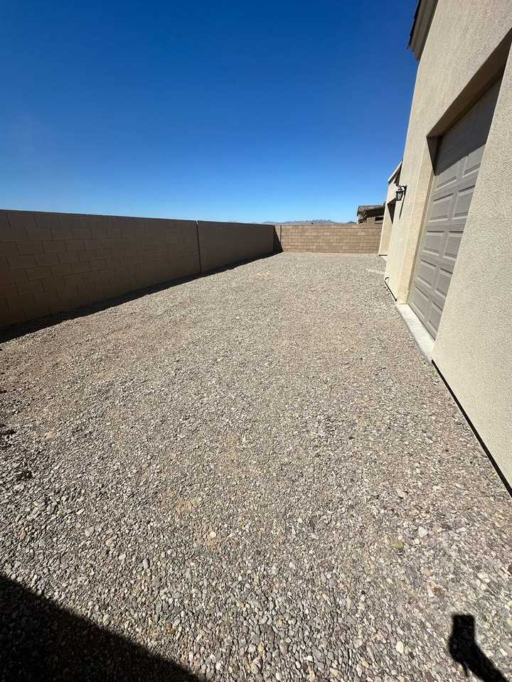 1964 E Winter Haven Dr - Photo 3 of 17