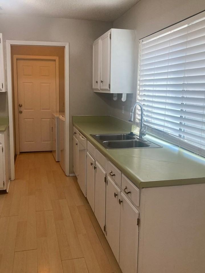 12211 San Miguel - Photo 6 of 30