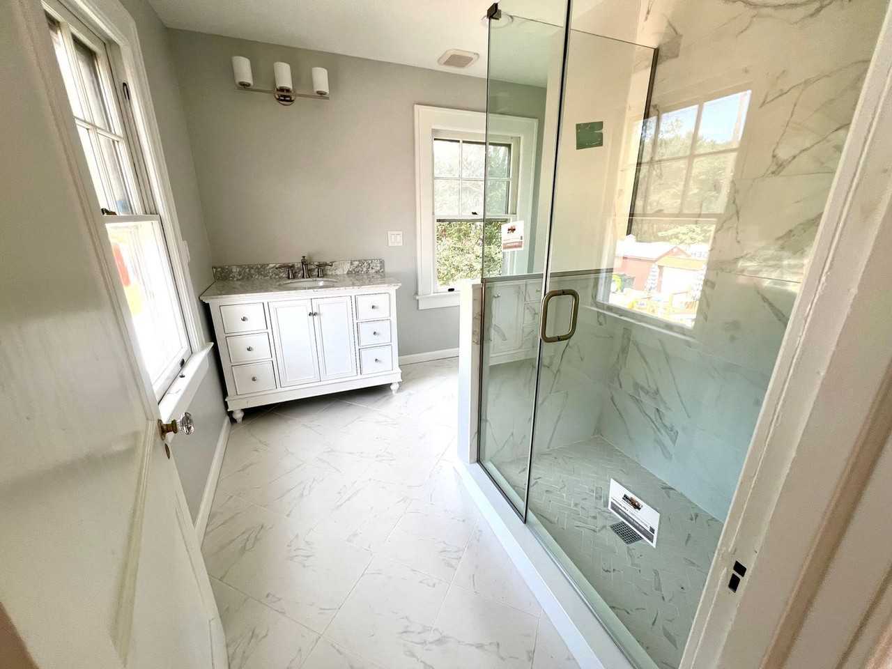 321 Union St - Photo 4 of 19