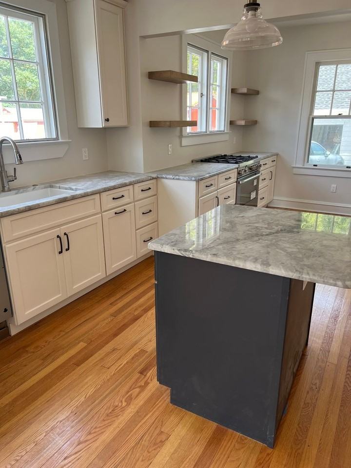 321 Union St - Photo 7 of 19