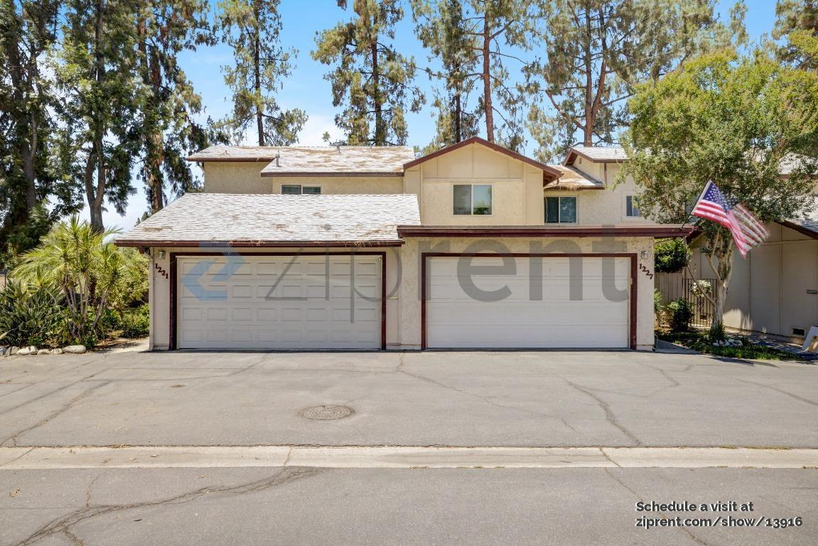 1221 N Tam O Shanter Dr - Photo 2 of 19