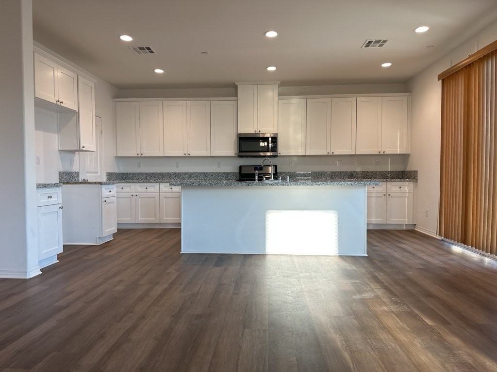 4393 Banana Grv - Photo 2 of 17