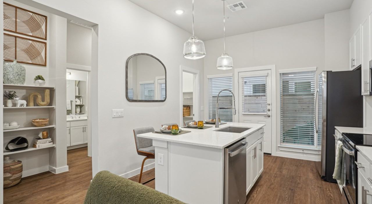 N Lake Forest Dr #2673C - Photo 7 of 15