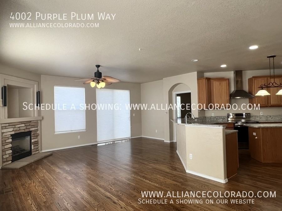 4002 Purple Plum Way - Photo 3 of 49