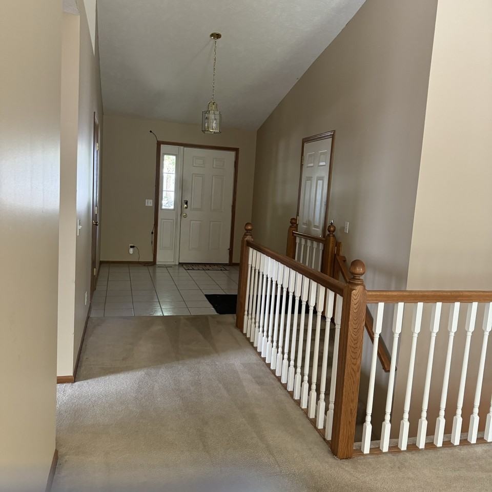 2928 Blackhawk Dr #NA - Photo 2 of 11