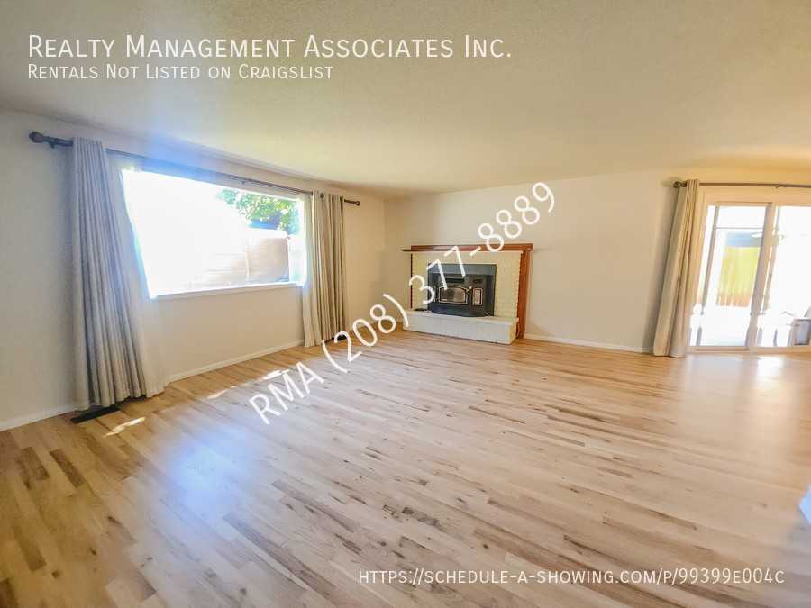 6201 W Twin Springs Dr - Photo 2 of 25