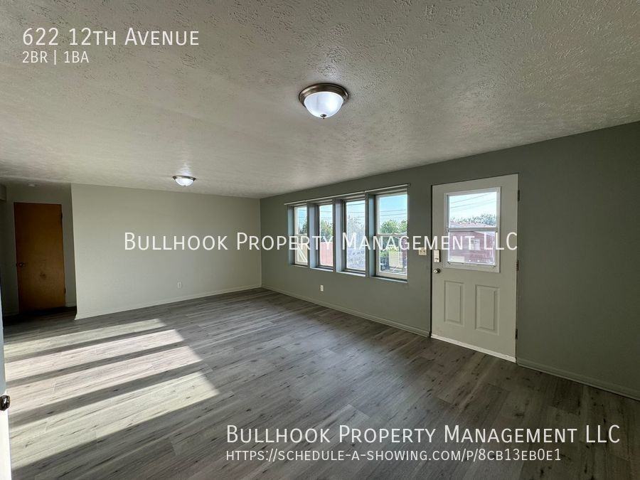 622 12th Avenue - Photo 4 of 23