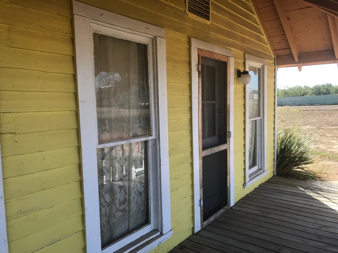 4610 Skyline Dr #NA - Photo 2 of 12