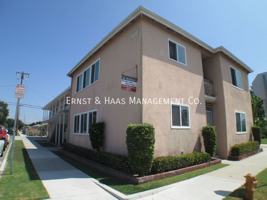 featured image of 702 E 56th St #07