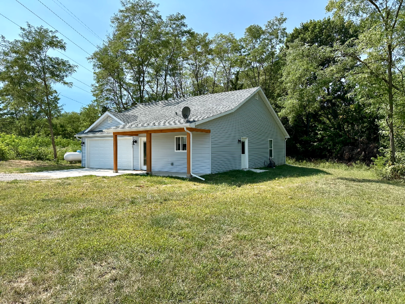 6842 N Rogers Hwy - Photo 3 of 17