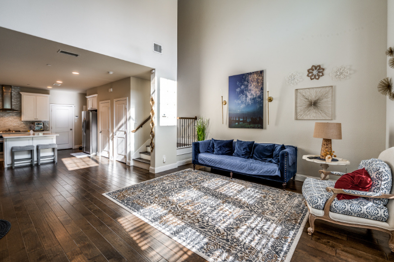 4654F Rhett Ln - Photo 2 of 20