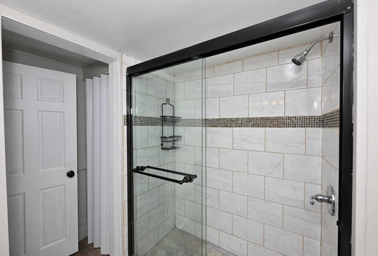 Storer Ave - Photo 4 of 18