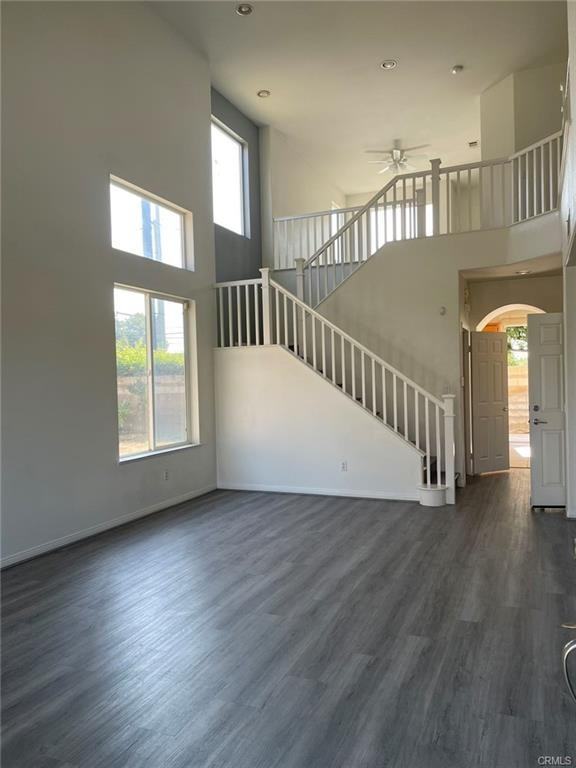 2918 Sycamore Ln - Photo 2 of 6
