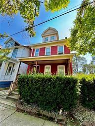 77 W Laurel St - Photo 2 of 10