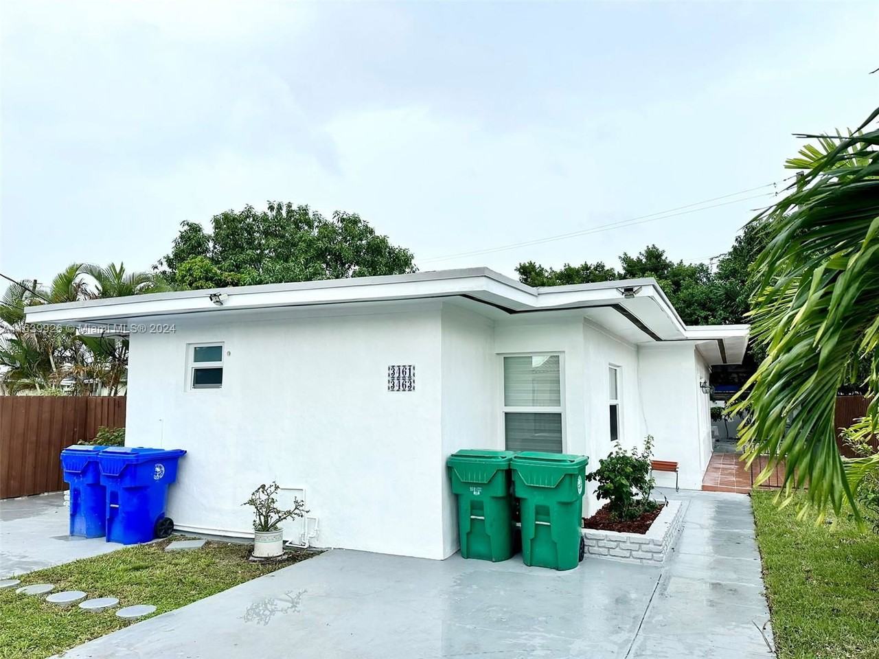 3461 Nw 6th St #3461 - Photo 3 of 8