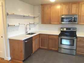 7511 N Berkeley Ave #4 - Photo 1 of 1