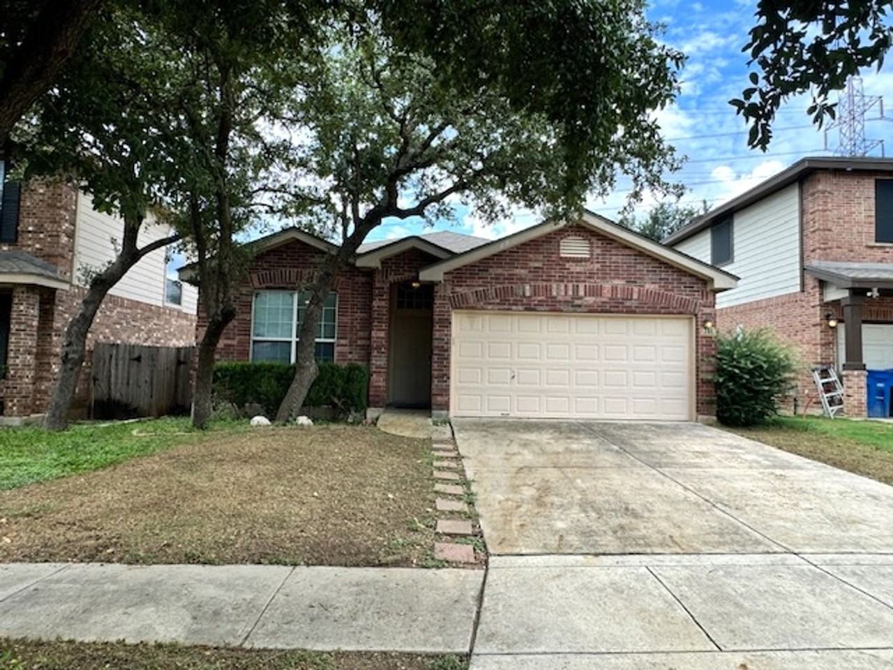 9118 Feather Blf - Photo 2 of 29