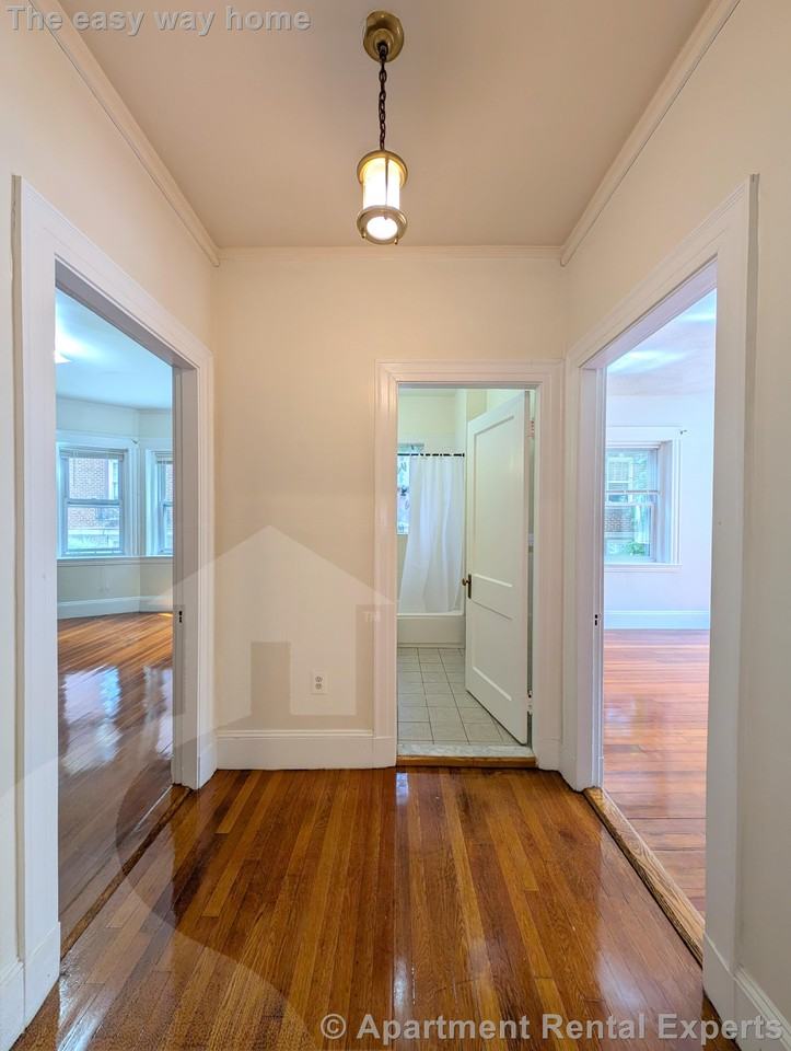 163 Summer St #1 - Photo 5 of 18