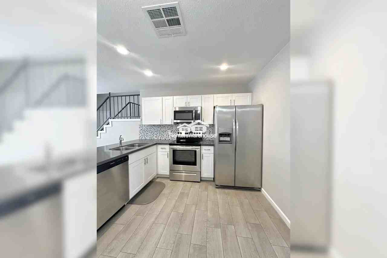 3712 W Bloomfield Rd - Photo 3 of 20