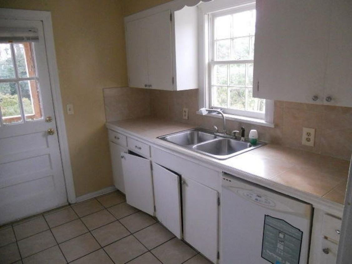 313 Dixie Ave - Photo 3 of 5