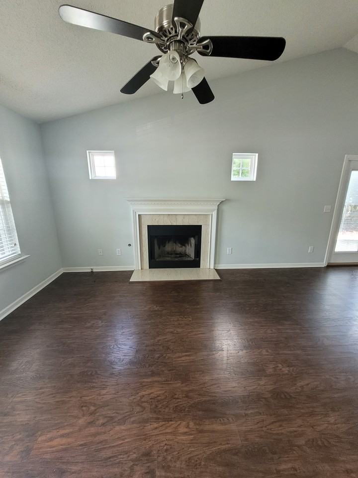 5517 Roan Mountain Pl - Photo 3 of 37