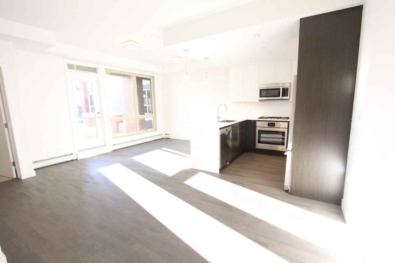 116 18 Ave Sw - Photo 2 of 17