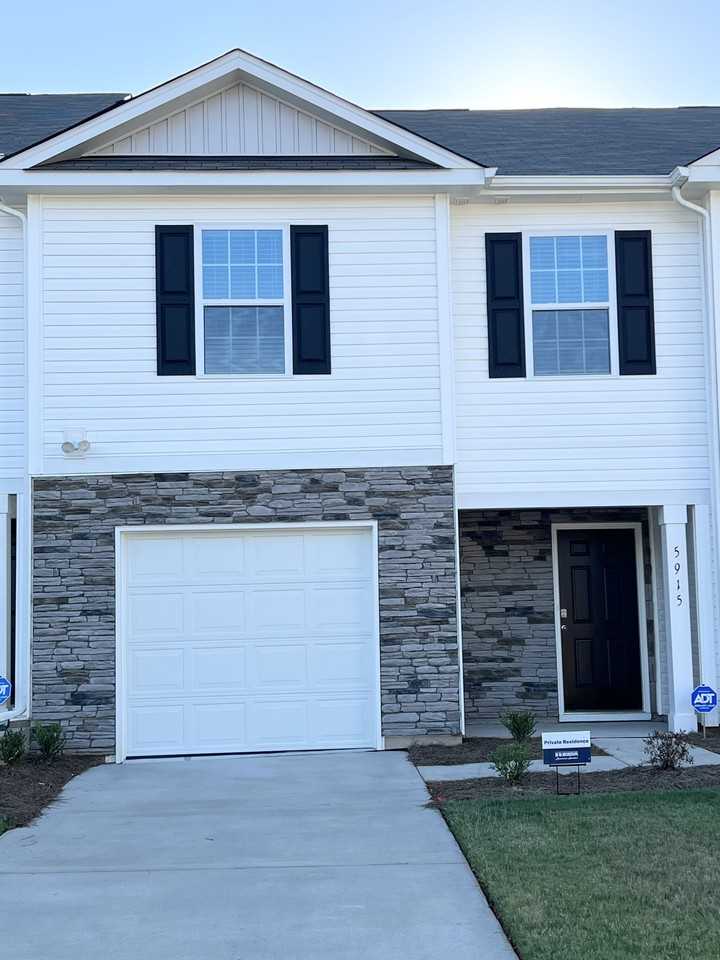 5915 Faron Way - Photo 2 of 20