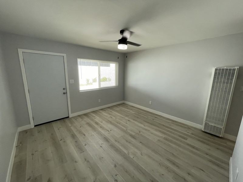 3873 Cottonwood St - Photo 2 of 8