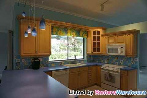 15601 Canterbury Ct - Photo 2 of 14