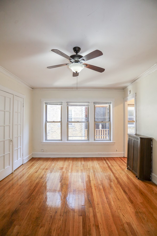 1361 W Greenleaf Ave #2A - Photo 2 of 11