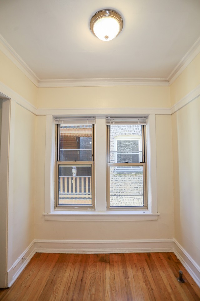1361 W Greenleaf Ave #2A - Photo 4 of 11