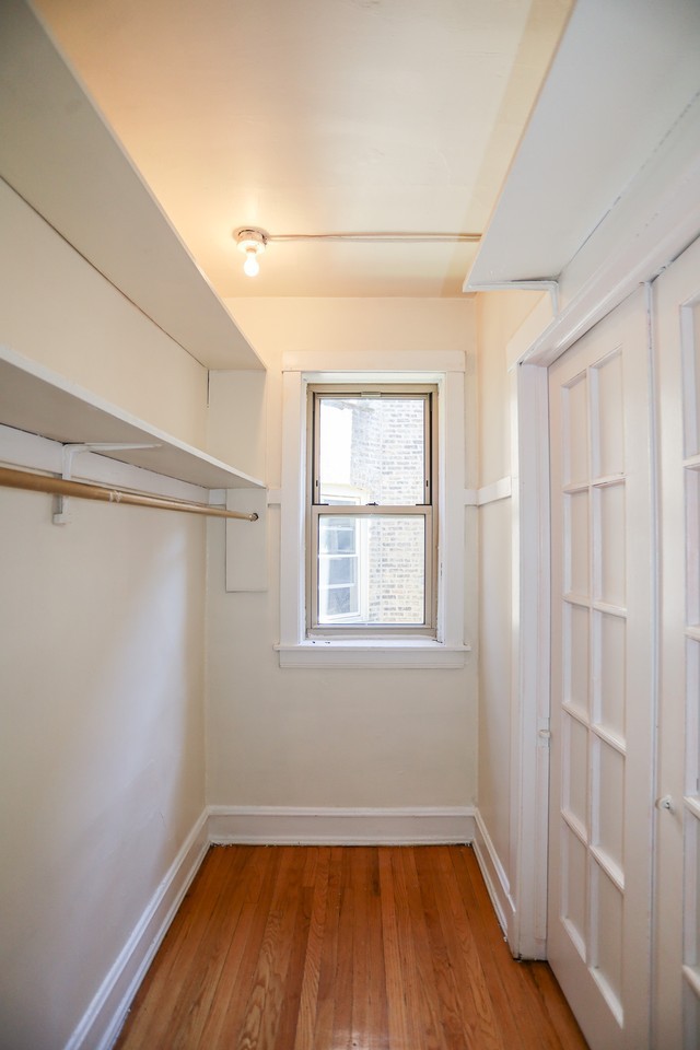 1361 W Greenleaf Ave #2A - Photo 6 of 11