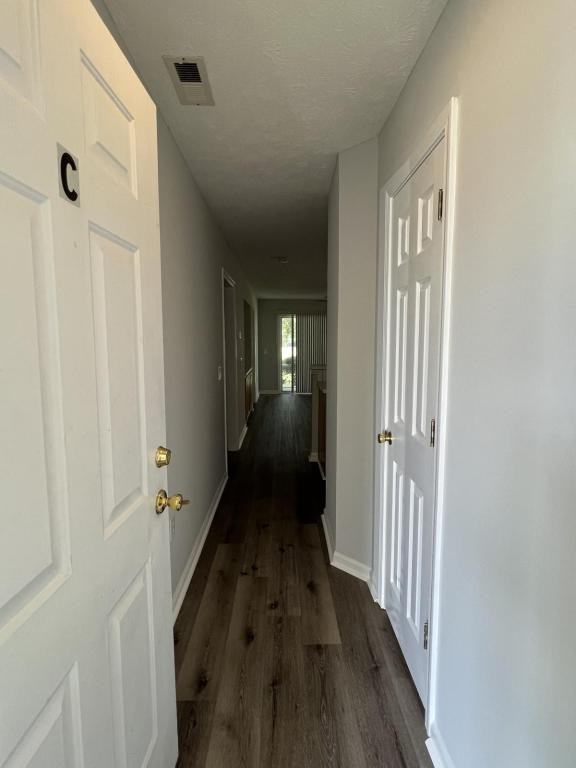517 White River Dr - Photo 3 of 11