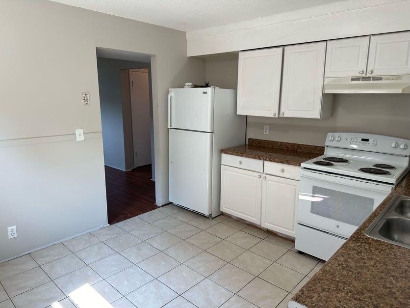 2542 Selma St #2542SELMA - Photo 5 of 14