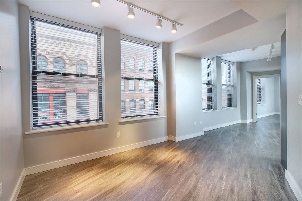 23 Central Ave - Photo 5 of 14