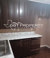 featured image of 402 Davis St